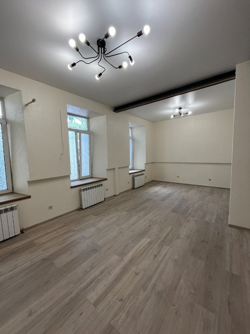 продажа двухкомнатной квартиры номер A-173223 в Приморском районе, фото номер 15